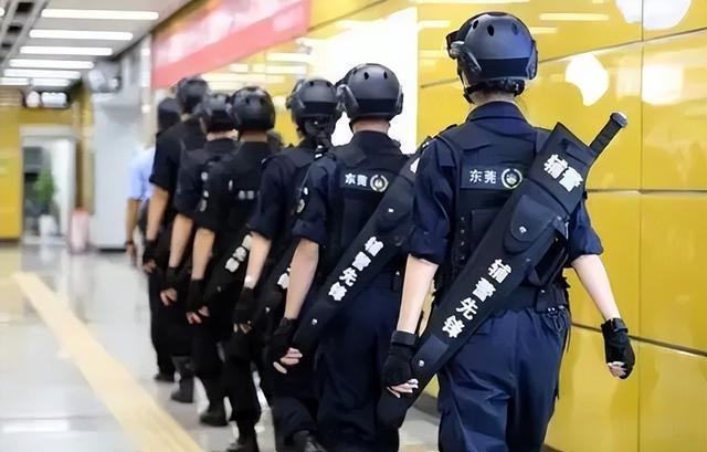 英国专家：中国不可怕可怕的是美国也开始跟着过“春节”了(图16)