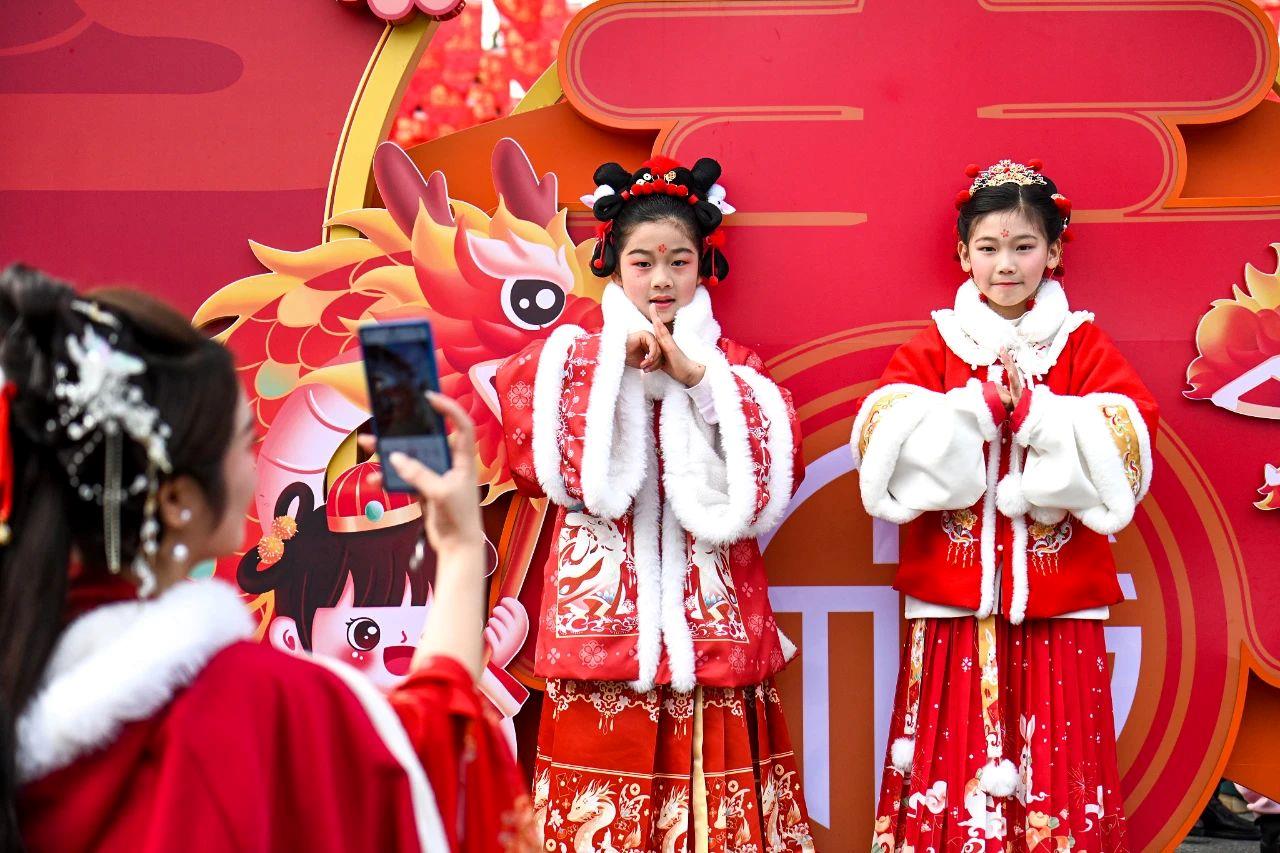 龙年“新”年味先说说这六个(图2)