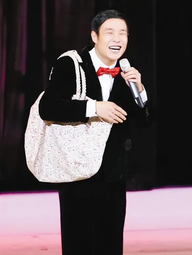 几年不见小沈阳成男爱豆了？“老房子装修”的威力真就这么大(图3)