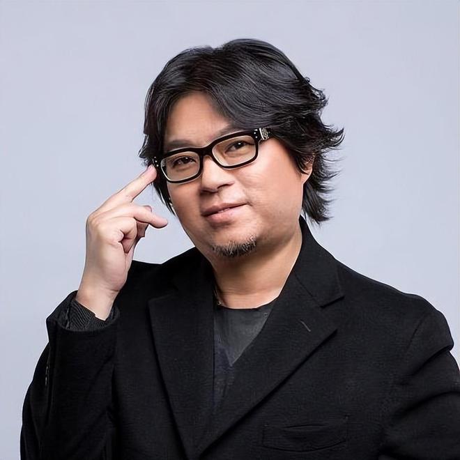 原来她早已去世！遭高晓松劈腿被汪峰抛弃27岁在家里上吊自杀(图3)