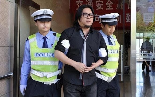 原来她早已去世！遭高晓松劈腿被汪峰抛弃27岁在家里上吊自杀(图8)