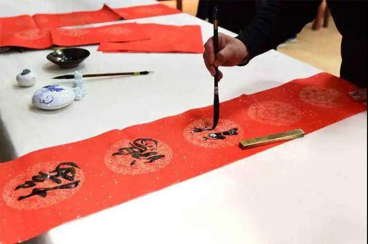 华夏杰顶墙丨这些春节装饰让你家年味十足！(图4)