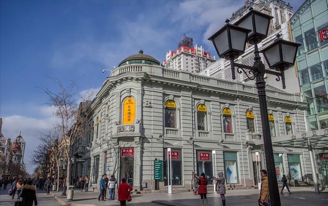 我国地道的“混血”城市大街上白人美女很多仿佛来到了欧洲(图2)