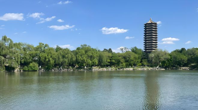 响水思源湖设有城市客厅建成后将成为居民休闲娱乐的好去处(图3)