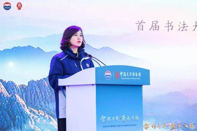 泸州老窖官宣艺术新春酒；燕京获评“AAA级知名商标品牌”(图1)