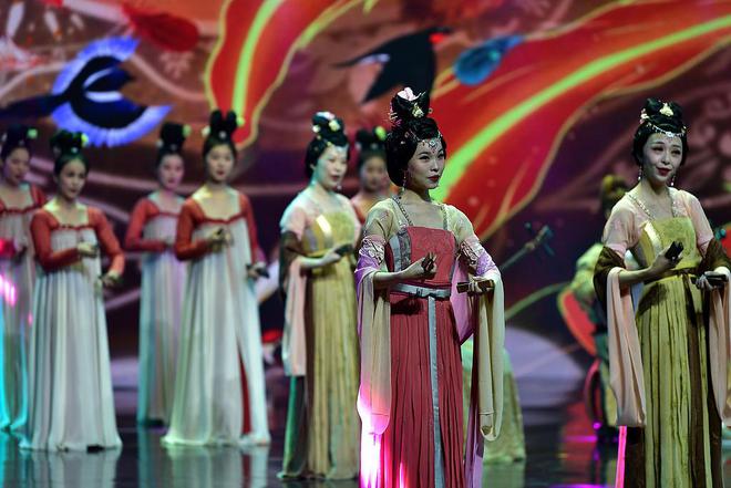 图集｜2025第一个世界非遗版春节！笑辞龙去喜迎蛇来(图28)