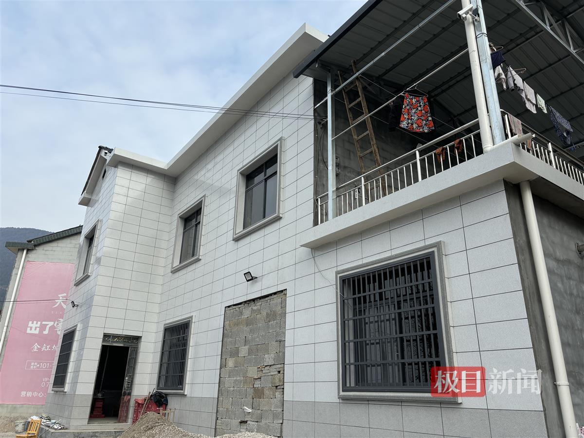 湖北390户因灾倒房户搬进新家过新年重建户：生活又看到了希望(图8)