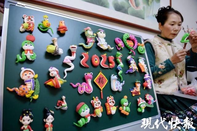 非遗传承人捏出100个“蛇元素”面塑迎新年(图4)