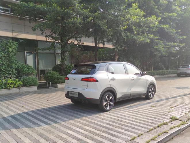 五菱新年首降510km的纯电SUV只需898万就问卷不卷？(图4)