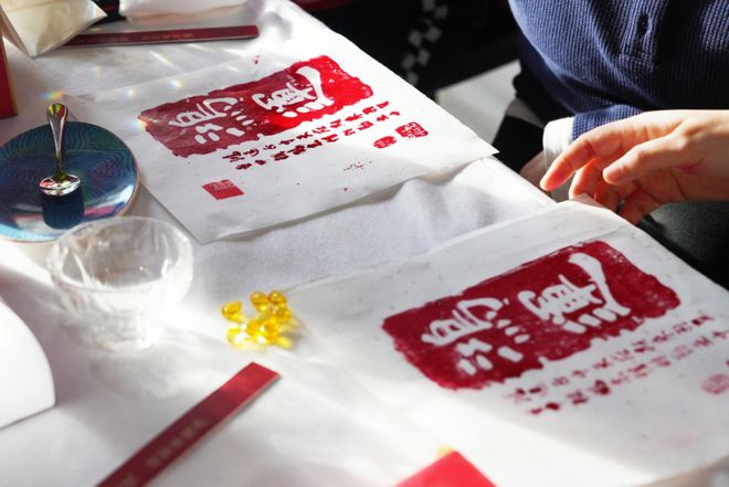 天坛联名祈年定制茶礼卖断货！小罐茶“祈福”火爆春节档(图6)