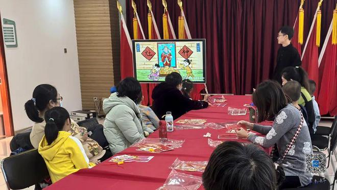 【津彩过大年】指尖上的年味儿→巧手做花灯 欢喜迎新年(图3)