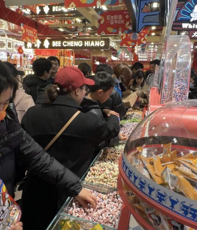 Hi上海 年货大采购！丝路好物、国货新年款、各地土特产还有文化年礼……随申Hi嗨买报告→(图7)