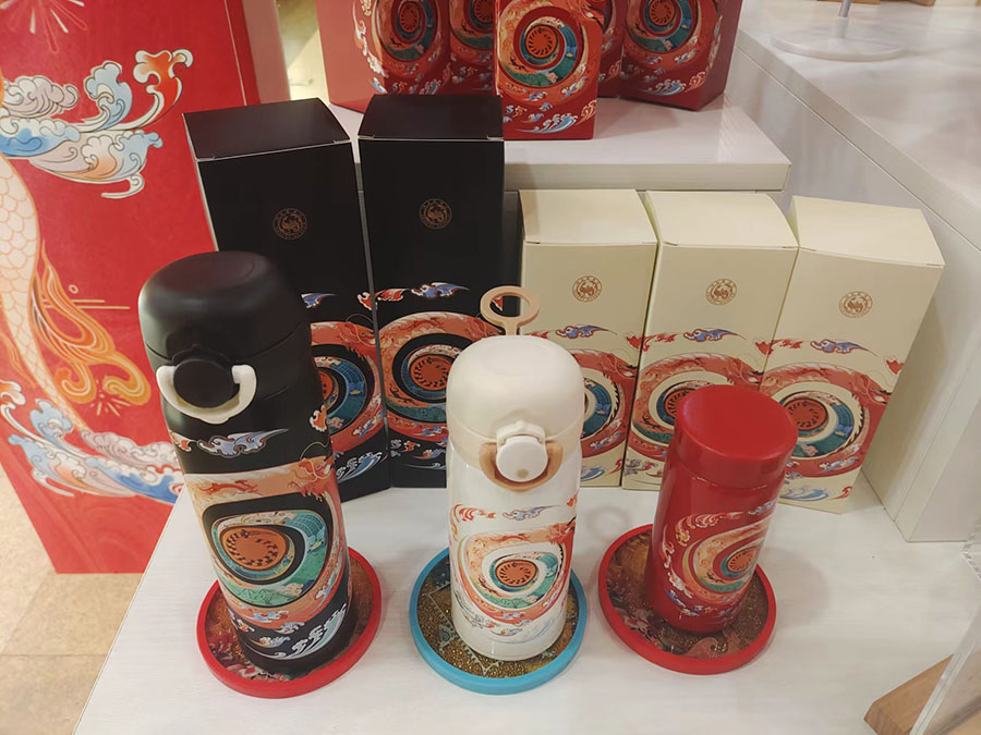 好运之城过大年 七彩新春热闹缤纷(图1)