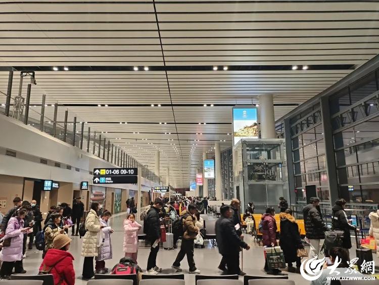 春节假期期间济宁大安机场完成旅客吞吐量40819人(图1)