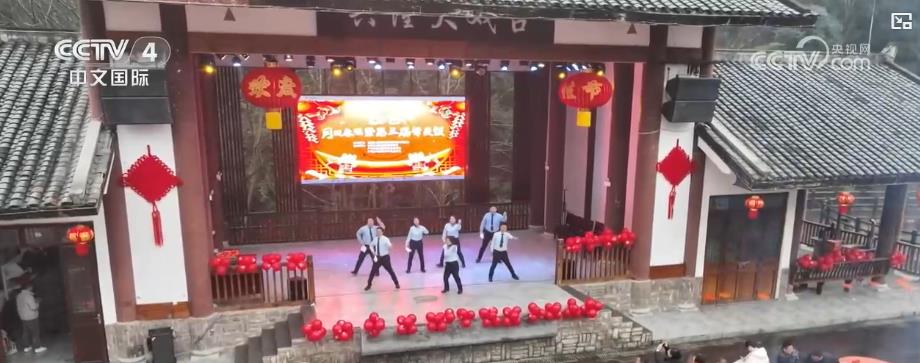 春节氛围感拉满 各地浓浓“年味”热闹上线(图6)