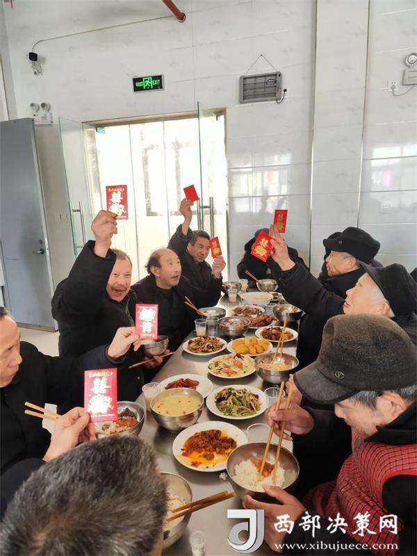 汉中市宁强县敬老院春节氛围浓厚欢庆蛇年佳节(图4)