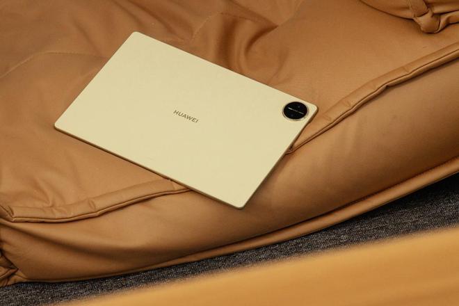 新春送礼首选华为MatePad Pro 132 英寸带来智慧生产力新体验(图3)