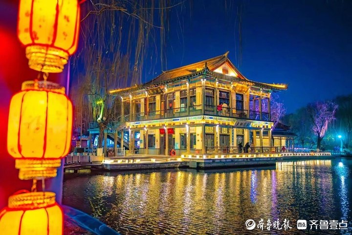 “泉”在济南过大年 扮靓公园齐贺岁氛围拉满迎新春(图1)