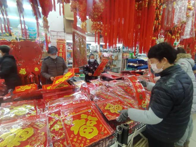 氛围感拉满~新春饰品热销浓浓年味扑面而来(图2)
