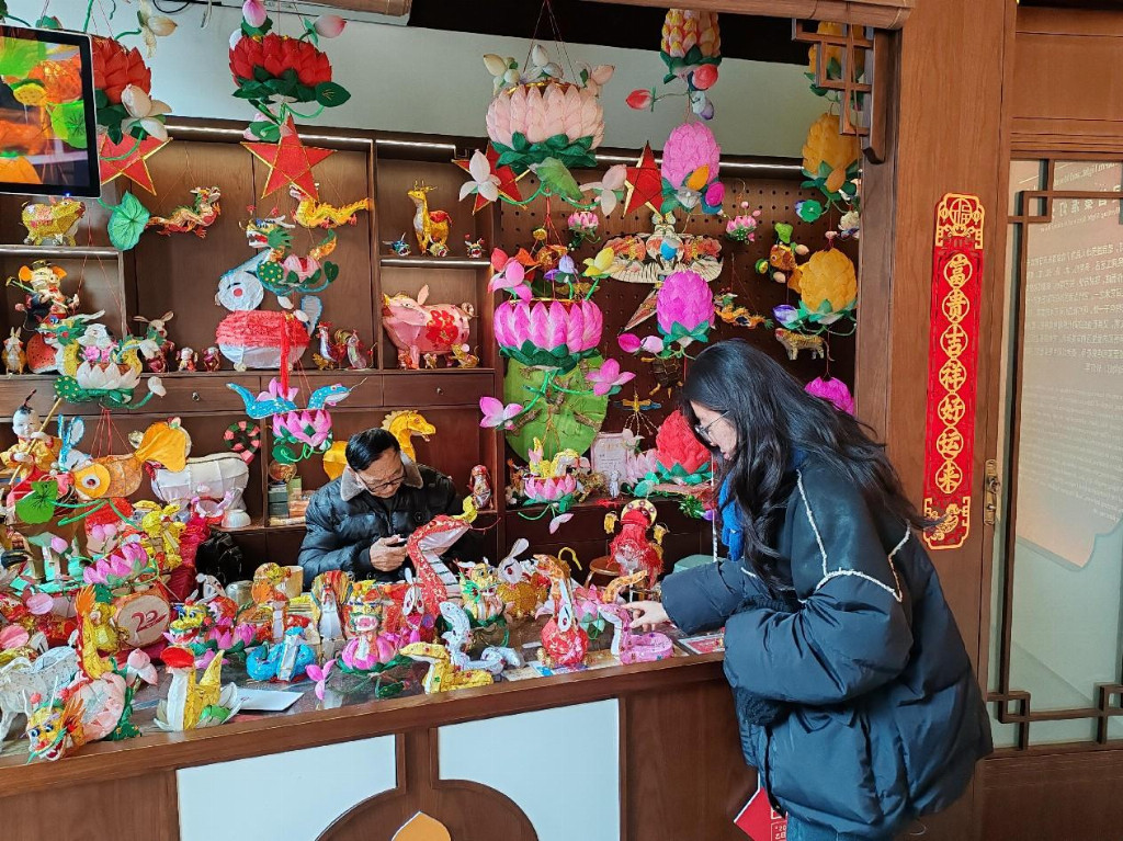 点亮秦淮花灯讲述中国故事(图3)