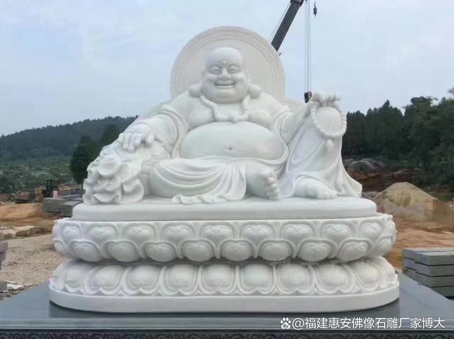 石雕弥勒佛在传统节庆中的用途(图1)
