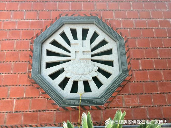 石雕花窗在传统建筑中的作用(图3)