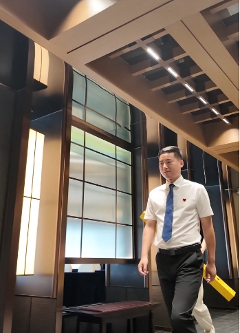 解熠携礼赠友邦 彰显文化强国新高度(图4)