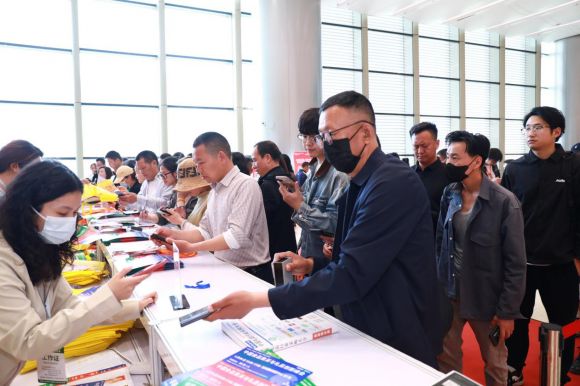 广州国际节日礼品案例展专区：开启终端礼品营销新征程(图1)