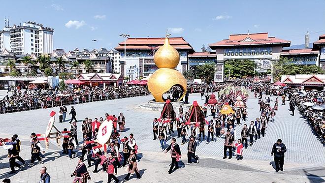 在澜沧江畔邂逅民族团结进步“融”模样——澜沧县积极推进各民族广泛交往交流交融的生动实践‌(图3)