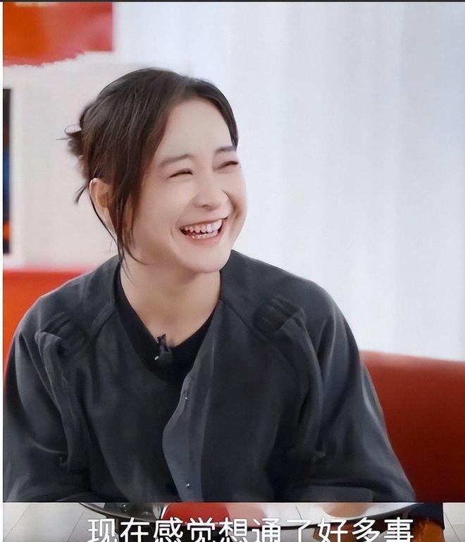 全网恭喜！“消失”近1年后被综艺“开除”的贾玲升级新身份(图16)