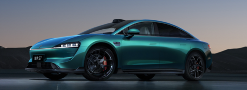 一口气发了6台新车鸿蒙智行今天过年了。。。(图10)