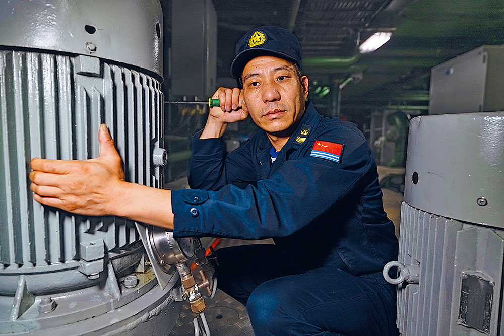 “奋斗者说”强军故事会：以青春音符 汇强军交响(图2)