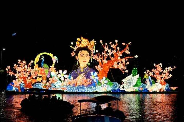 请到广东过大年丨“靓”灯！花灯璀璨耀羊城 新春灯会粤味浓(图3)