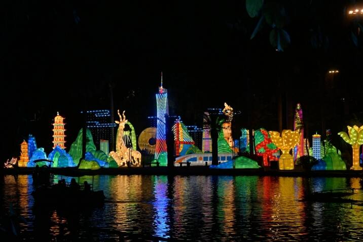 请到广东过大年丨“靓”灯！花灯璀璨耀羊城 新春灯会粤味浓(图4)