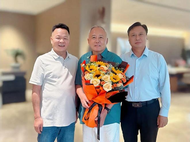 青年“企二代”在万德隆、想念、牧原学透实战逻辑 青创会南阳研学(图2)