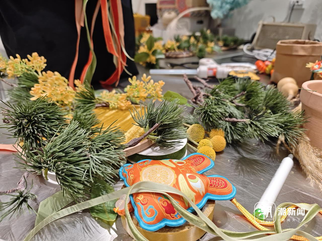 门楣上新：中秋门挂成氛围感担当杭州有花店日均接单四五十个(图3)