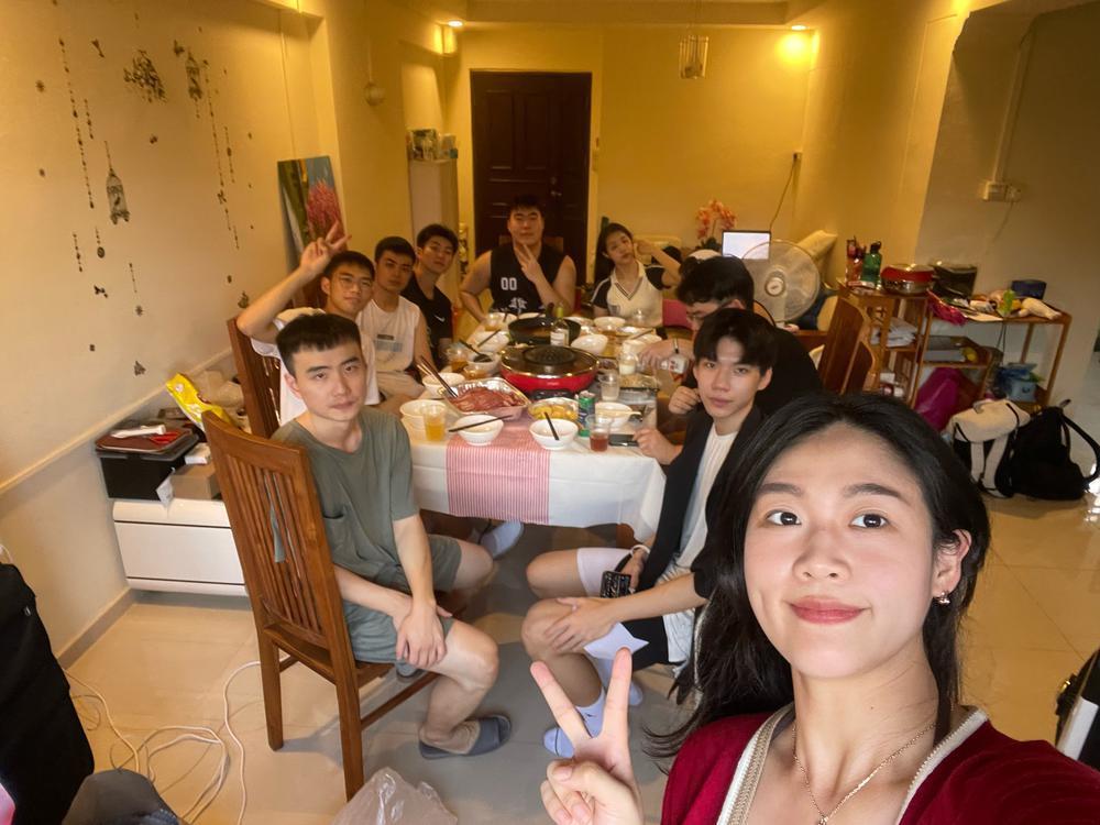 金蛇呈祥 共庆佳节：海外中国留学生这样过春节(图4)