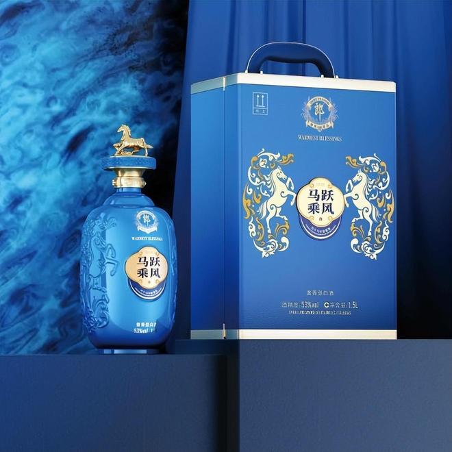 旺季抢滩！郎酒马年生肖系列以稀缺属性领跑春节礼藏赛道(图2)