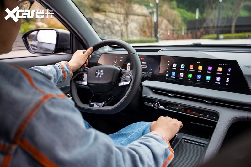 春节拜年首选SUV 第二代CS75PLUS强的不仅是动力(图2)