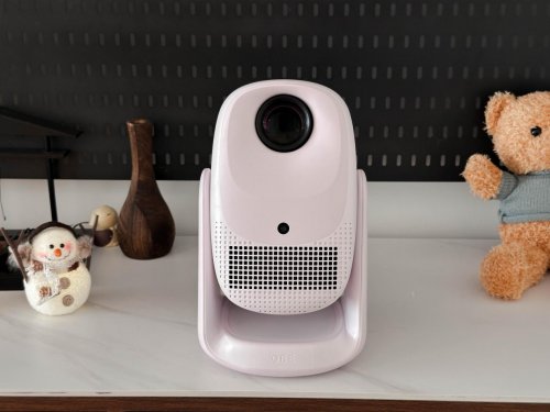 2026女生新年礼物天花板！大眼橙C3 Air深爱粉投影仪有面又实用(图2)