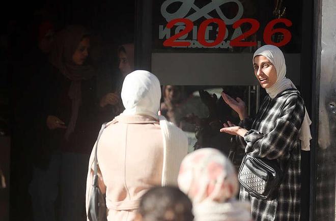 加沙地带在战火阴影中迎接新年(图4)