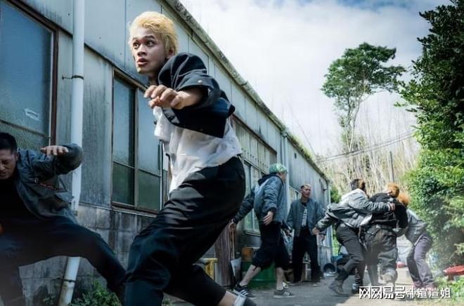 加代调集二百壮汉围打大佬北京黑道上演火拼盛宴！(图2)