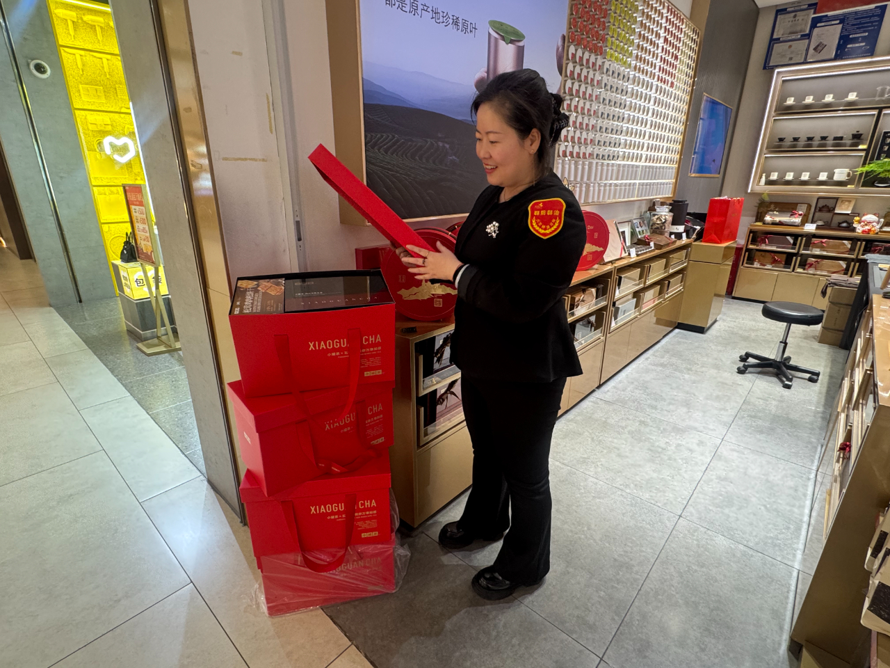 小罐茶联名五台山现代茶企以文化IP破局春节礼市场(图3)