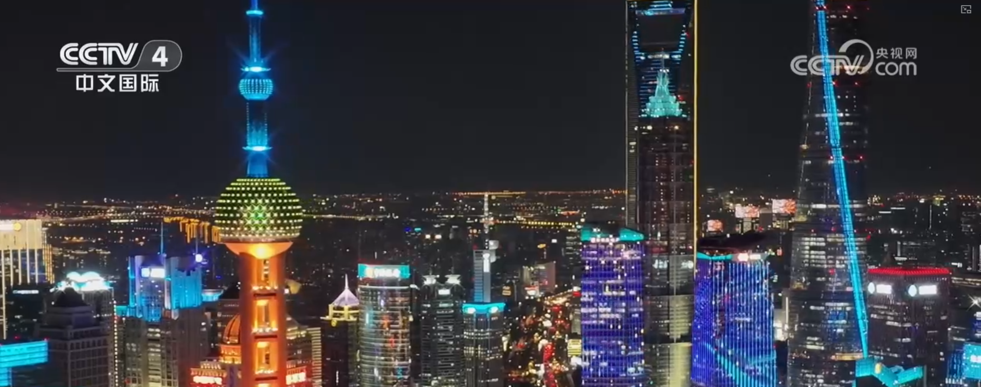 办年货、赏民俗、观花灯新年氛围感已拉满！“年经济”释放强大消费潜力(图9)