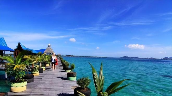 非洲小国与中国关系不一般货币上印华人头像过年也放假过春节(图3)