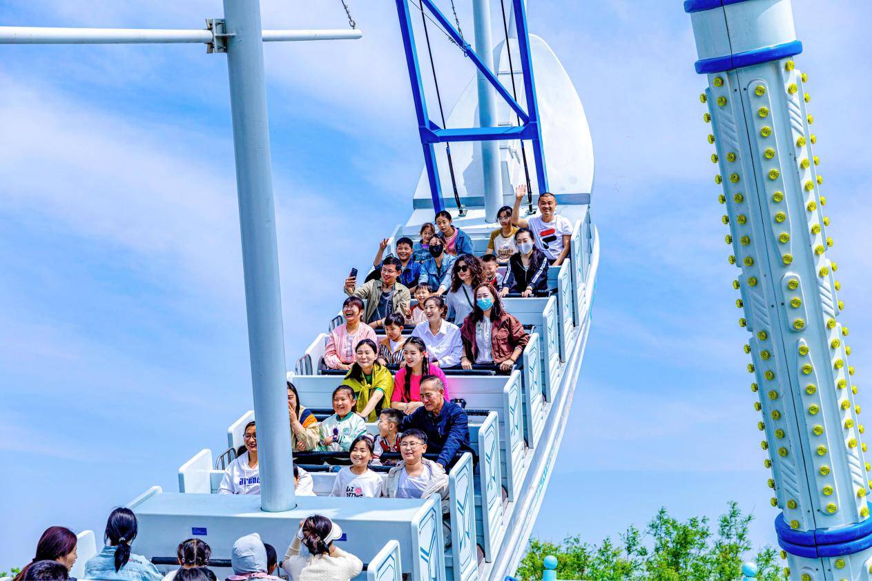 “十二花神”惊艳亮相！济宁方特“踏青花朝节”开启11小时日夜狂欢(图4)