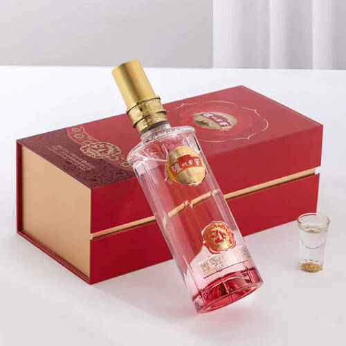 泸州老窖、五粮液、碧春复兴：年货送礼必备高端白酒错过就是亏！(图1)