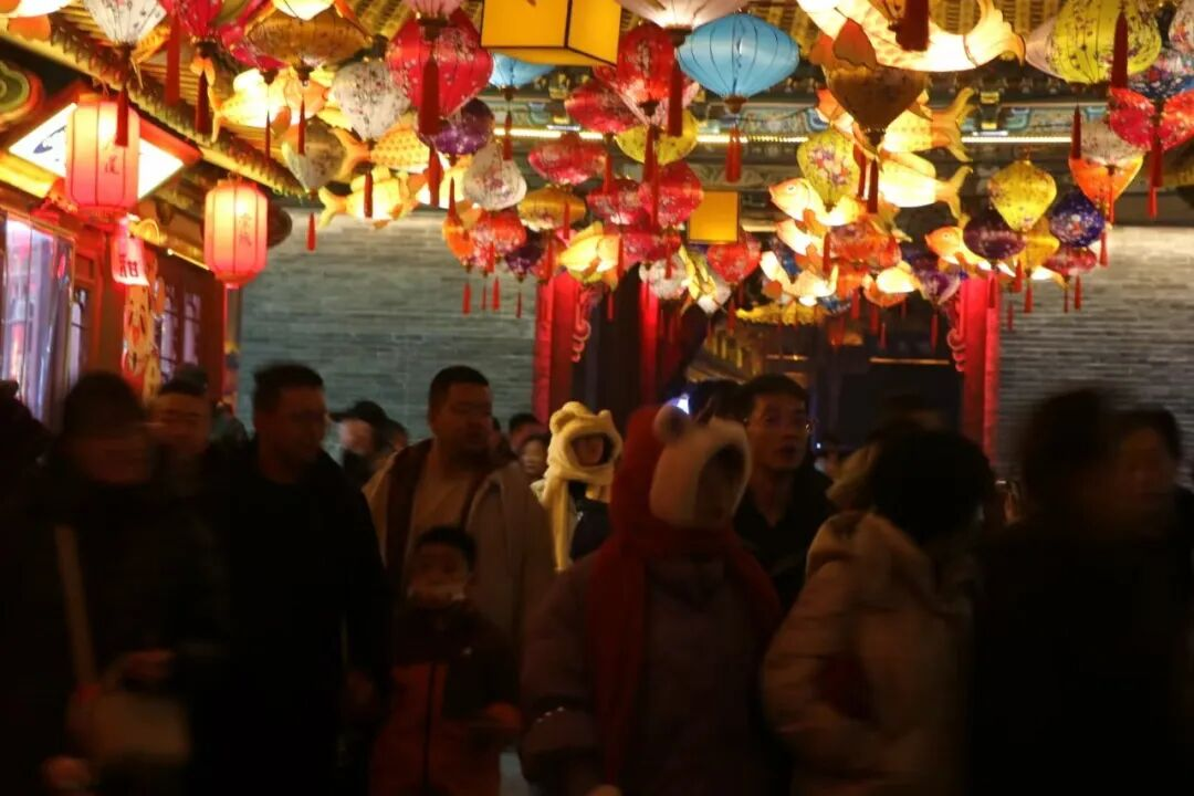 山西浑源：古乐花灯相映红 新春盛宴醉游人(图3)