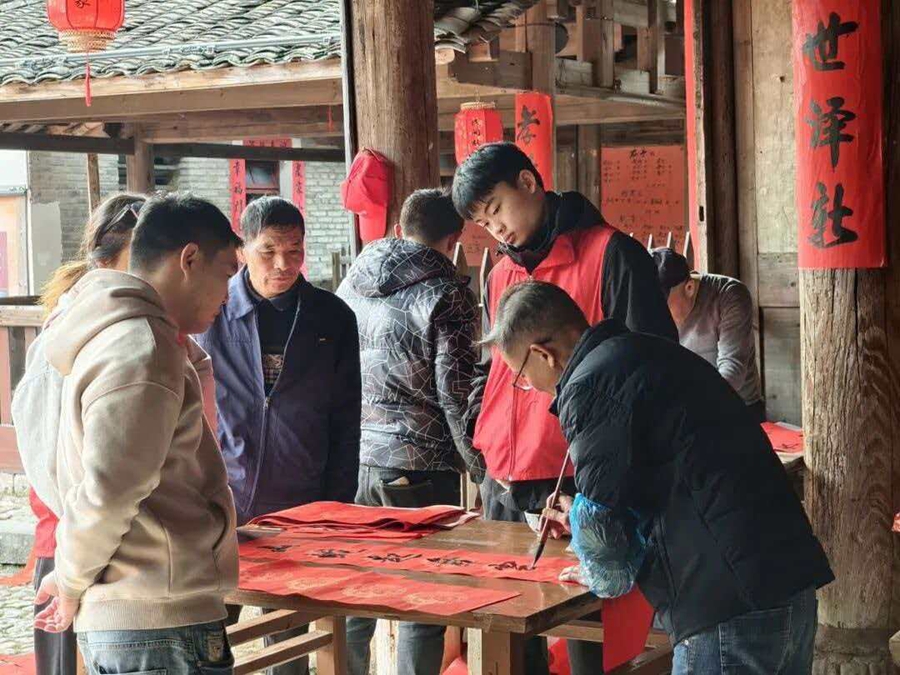 家门口的新春盛宴！龙岩乡村文化会客厅热闹出圈(图6)